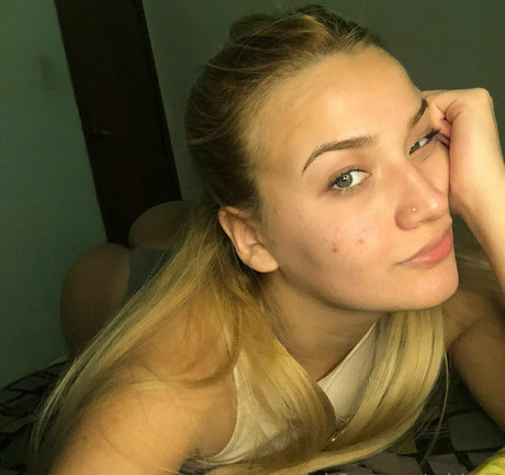 madisondavisbby ポルノスター 無料 画像