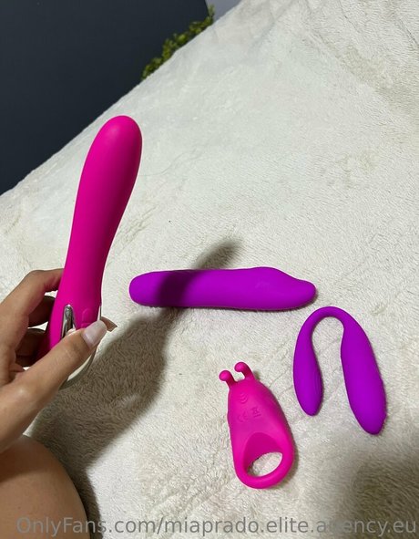 小柄なBBC OnlyFans 裸 写真