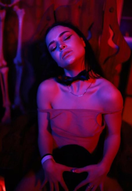 Mila Moore ヌード女優 画像