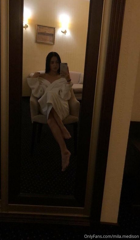 Mila Moore 素敵なスター 写真