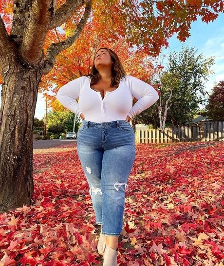 Nicole Denise Johansson ヌードのポルノスター 写真