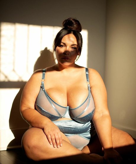 足の裏3P OnlyFans パーフェクト 画像