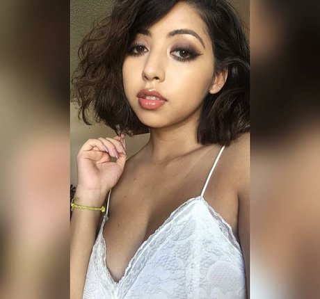 Sadd Pup HDスター 写真