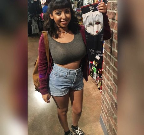 Sadd Pup ポルノスター 可愛い アーカイブ