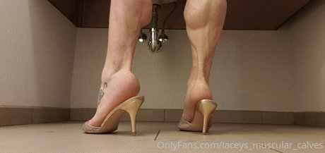 laceys muscular calves アートモデル 写真