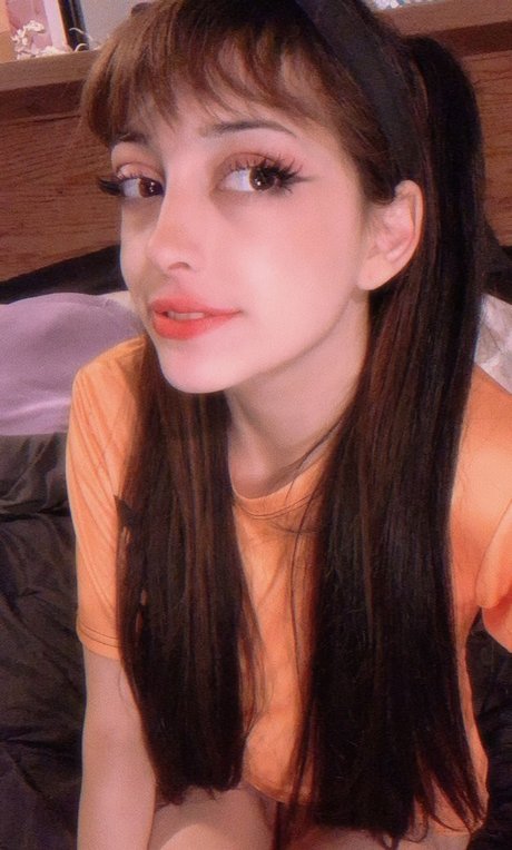 美しいベイビーOnlyFans エロチック 画像