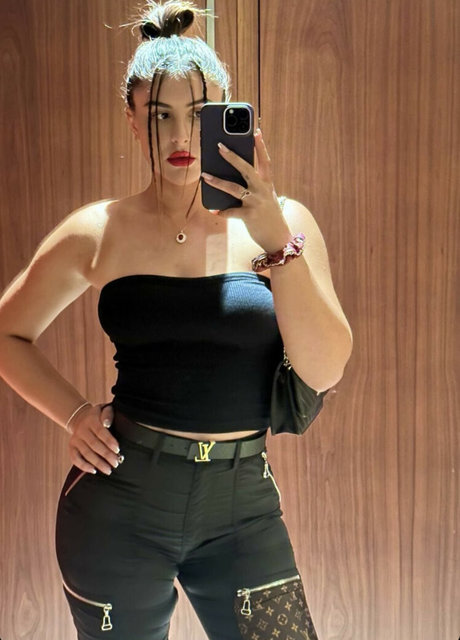 Bianca Andreescu 独占モデル 写真