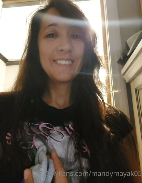 黒髪の熟女OnlyFans 可愛い ギャラリー