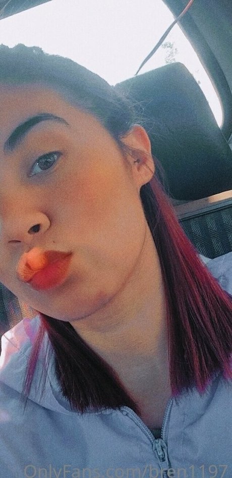 アナルパウグオンリーファンズ ポルノ 写真