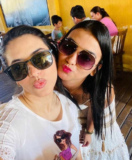 Gabriela Batista Torres ポルノスター 無料 ギャラリー