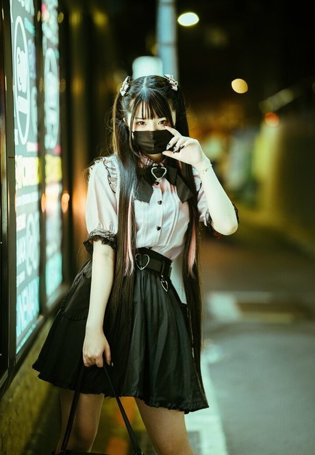 Raku 66 アダルトスター ギャラリー