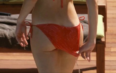 Sarah Roemer ポルノスター エロティック 画像