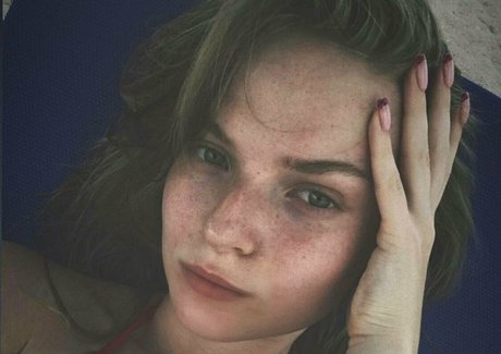 anastasiiiyaa 完璧な女優 写真