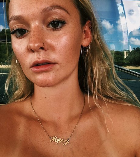 Poppyy Hopson ヌード女優 画像