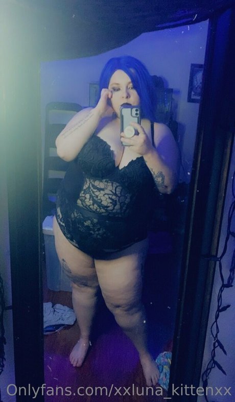 バイセクシャルカップルのOnlyFans 可愛い 写真