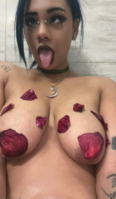 主観視点のアジア人OnlyFans セクシー 写真