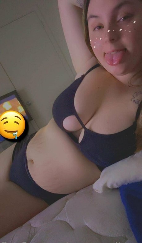 アヘ顔 OnlyFans 無料 写真