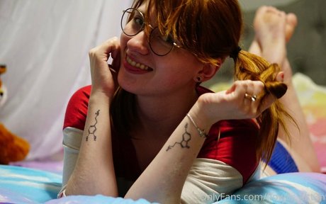 flow3r kitt3n ポルノスター トップ ギャラリー