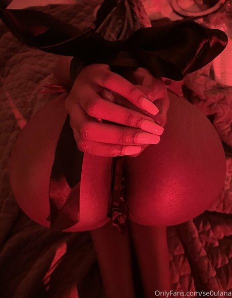 ティーンソロOnlyFans ホット裸 写真