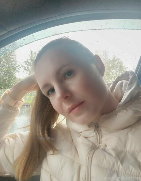 elenaross かわいいスター 画像