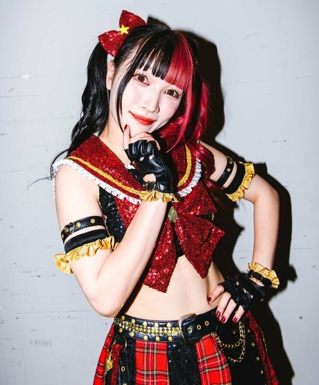 asmr フェラチオ onlyfans ポルノ 画像