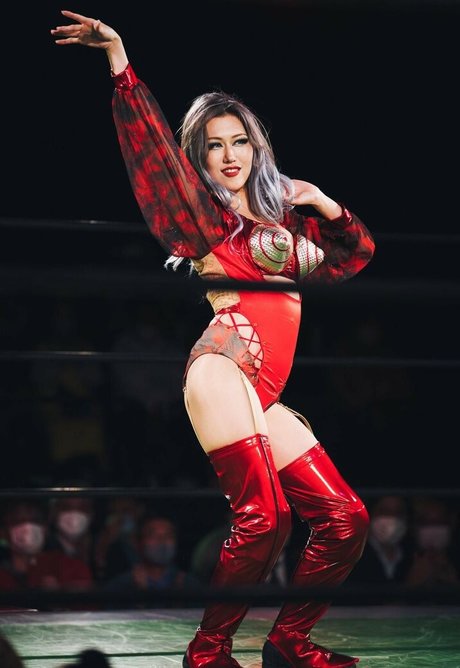 アジアンシャワー OnlyFans 美しいヌード 写真