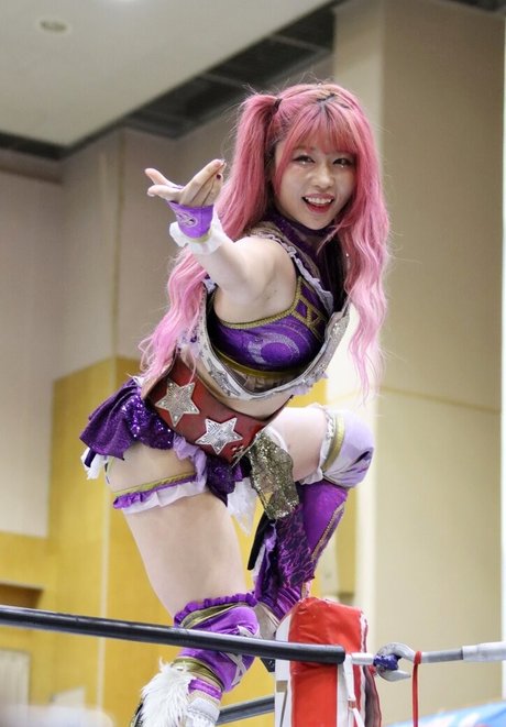 小柄なBBC OnlyFans 限定 写真