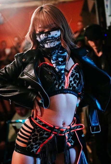 アジア人トゥインクOnlyFans ホットポルノ 画像