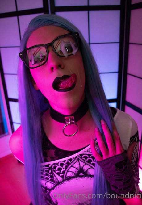 boundnici ホットモデル 写真