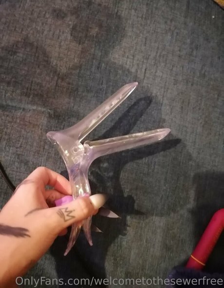 welcometothesewerfree ポルノスター アダルト 写真