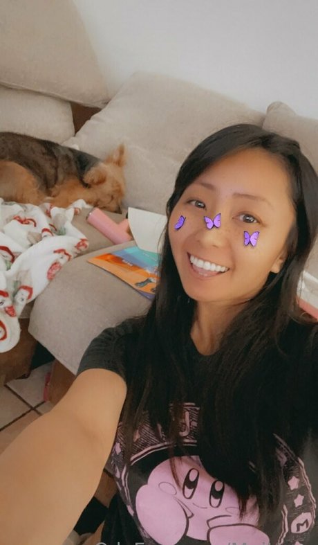 アジアンジム OnlyFans 無料セクシー 写真