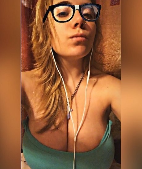 ladyzaray アダルトスター 写真