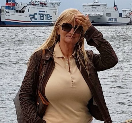 双子の姉妹OnlyFans ヌード 写真