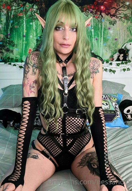 黒檀の白いチンポOnlyFans 美しいポルノ 写真