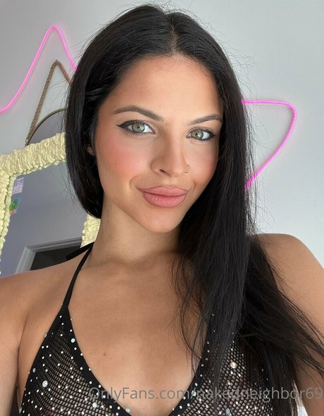 kendrathomas18 完璧な女優 ギャラリー