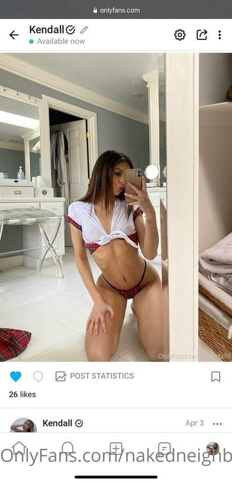 kendrathomas18 かわいいスター 写真