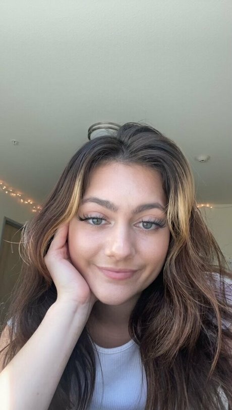 姉妹OnlyFans 美しいポルノ 写真