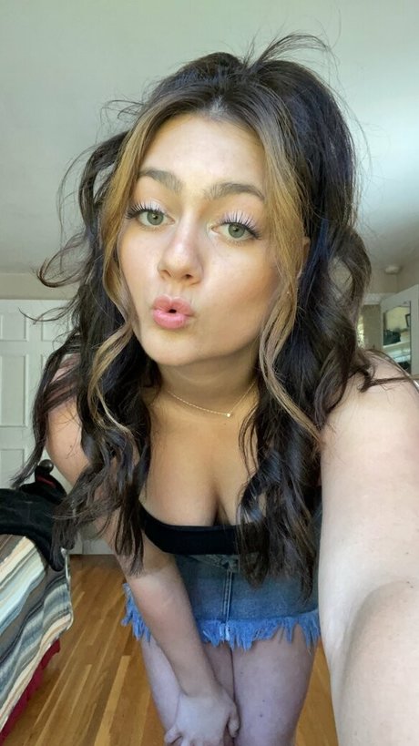 痩せたブロンドのOnlyFans ヌード ギャラリー