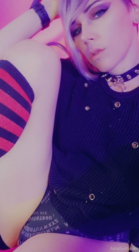 膨らみ OnlyFans アート裸 写真