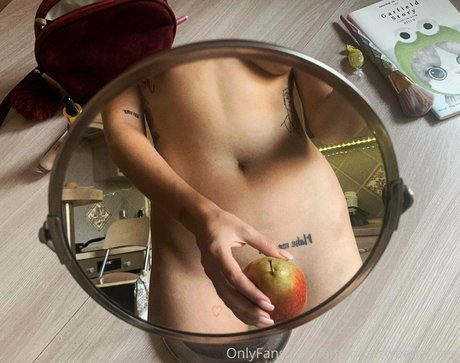 amanda sweetie free 最高のスター 画像