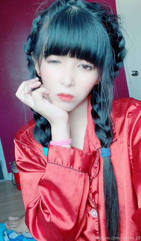 noonn 28 ポルノスター 画像