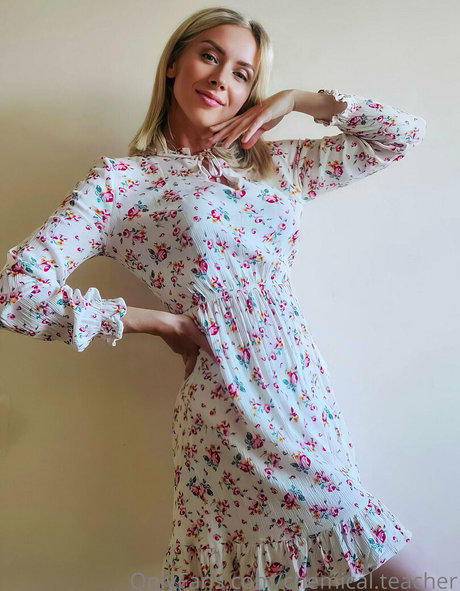 巨乳 射精 OnlyFans ホットセクシー 写真