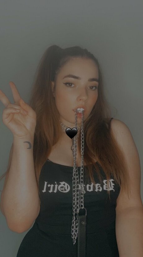 Serenewaifu profile image