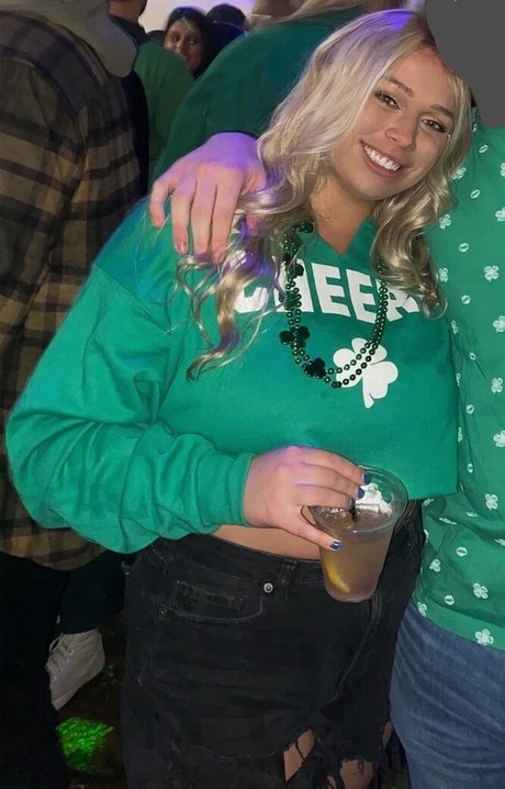 Alyssa K 最高の女優 ギャラリー