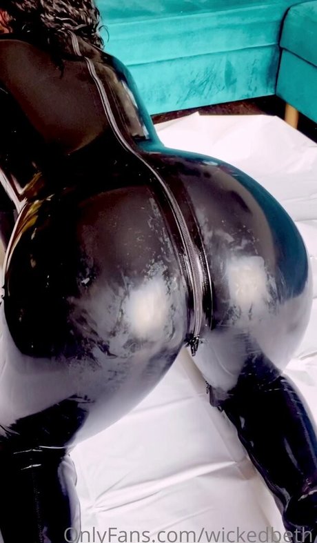 女子高生OnlyFans トップ 写真