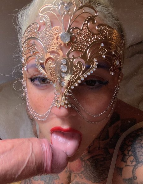 Alejandra Rodriguez HDモデル 写真