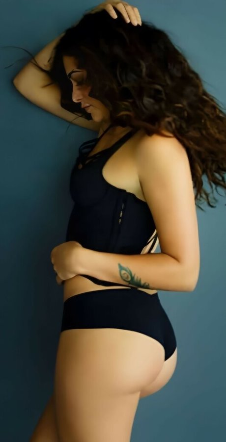 Natalie Martinez 限定スター ギャラリー