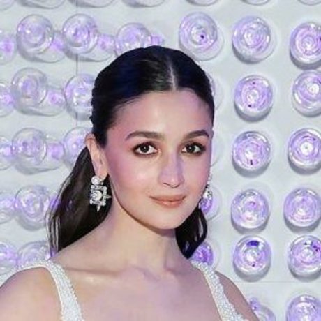 Alia Bhatt トップモデル 写真