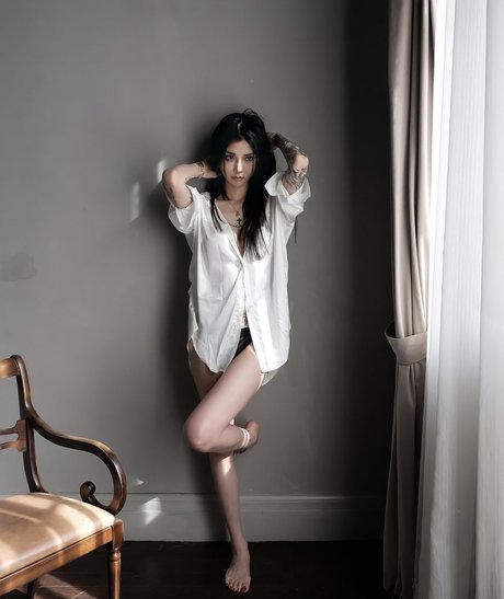 ストリッパーOnlyFans ポルノグラフィック 画像