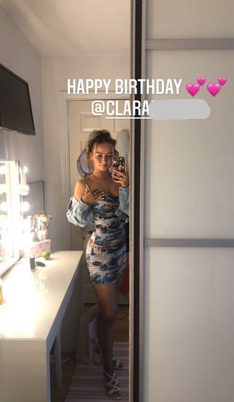 Aiobhin モデル 写真